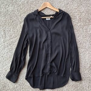 Aritzia Wilfred Button-Up Blouse